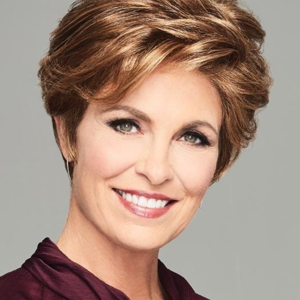Eva Gabor Beauty Spot Short Side-Swept Comfort Cap